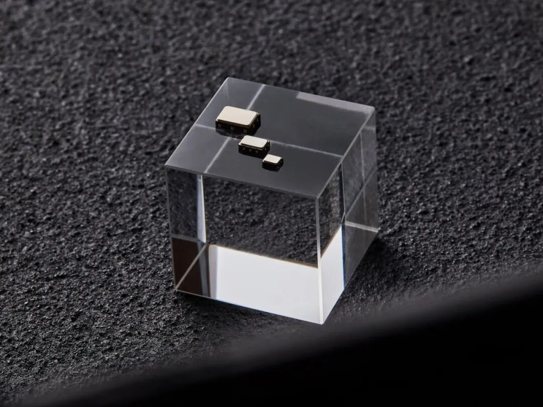 晶振：高端裝備的"數(shù)字心臟"，為何AI時代更離不開它？